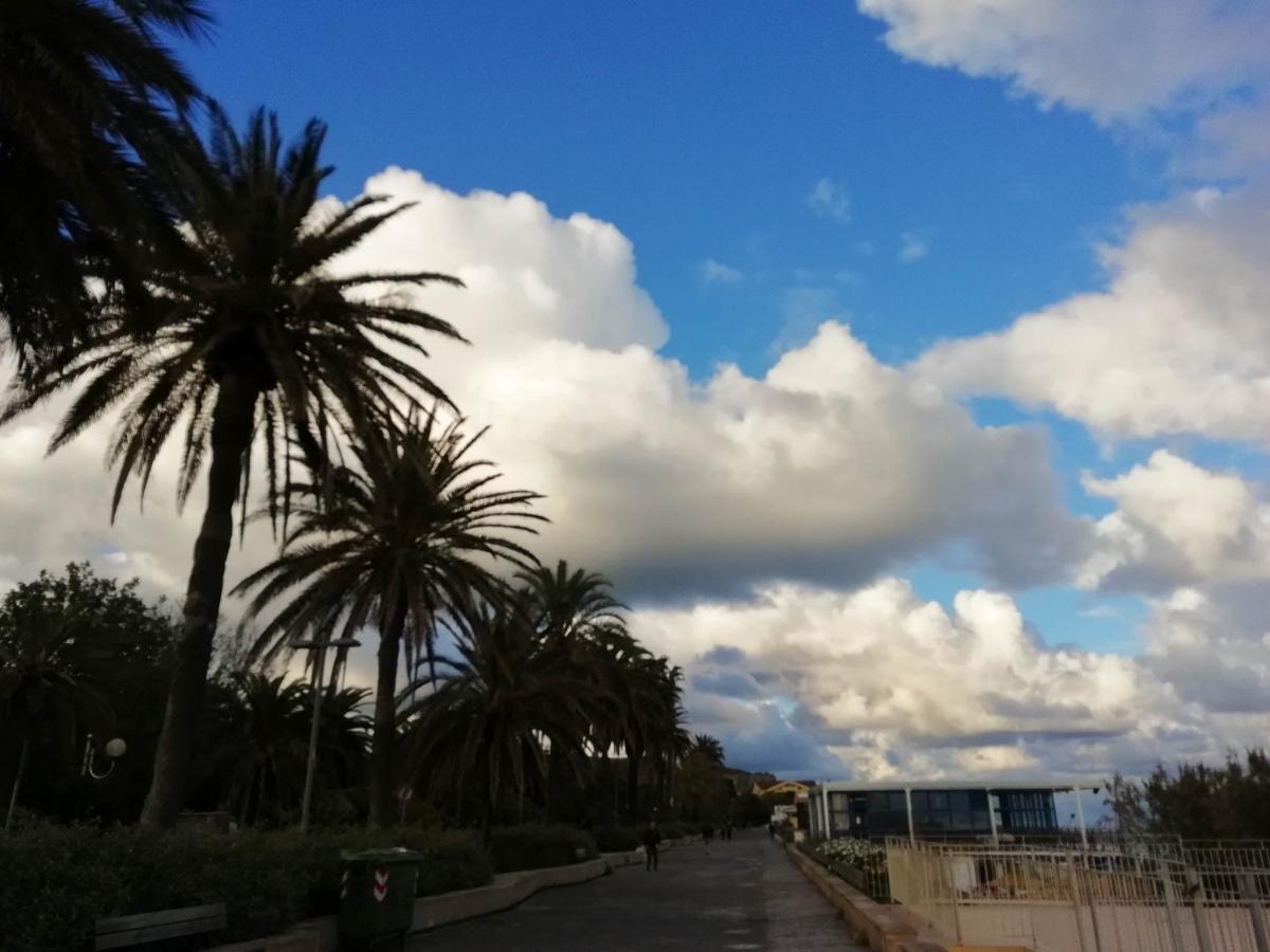 Appartamento Indipendente A Due Passi Dal Centro Savona Buitenkant foto