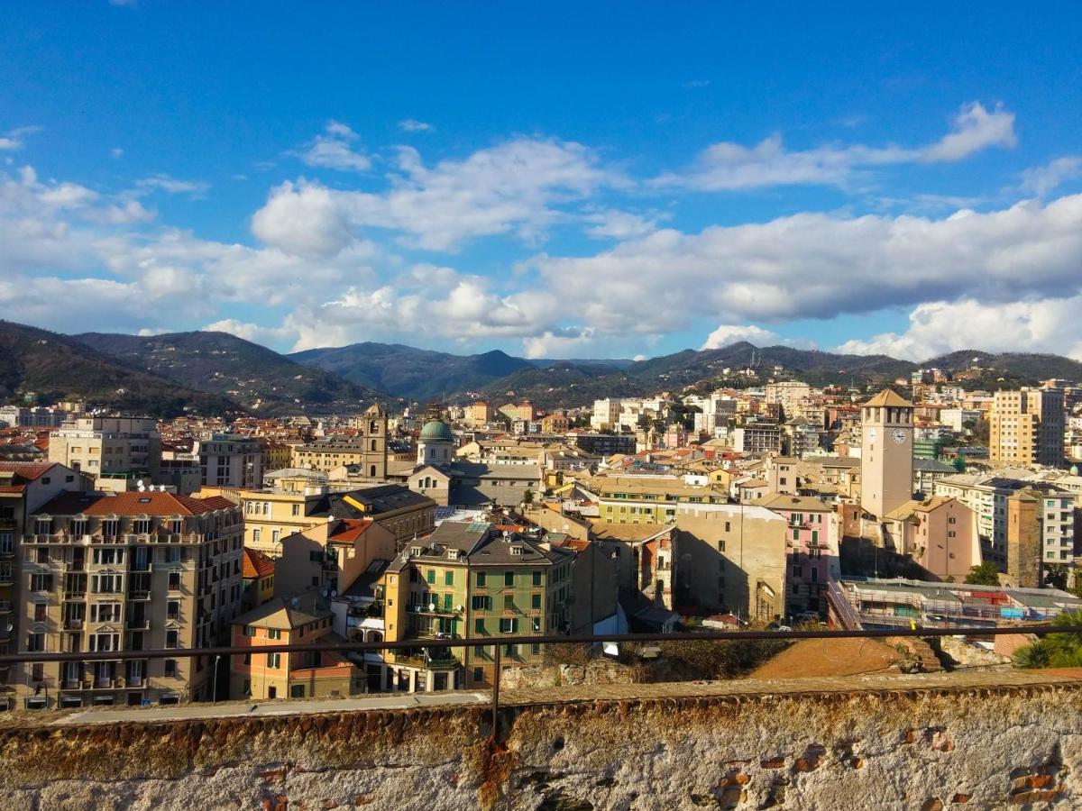 Appartamento Indipendente A Due Passi Dal Centro Savona Buitenkant foto