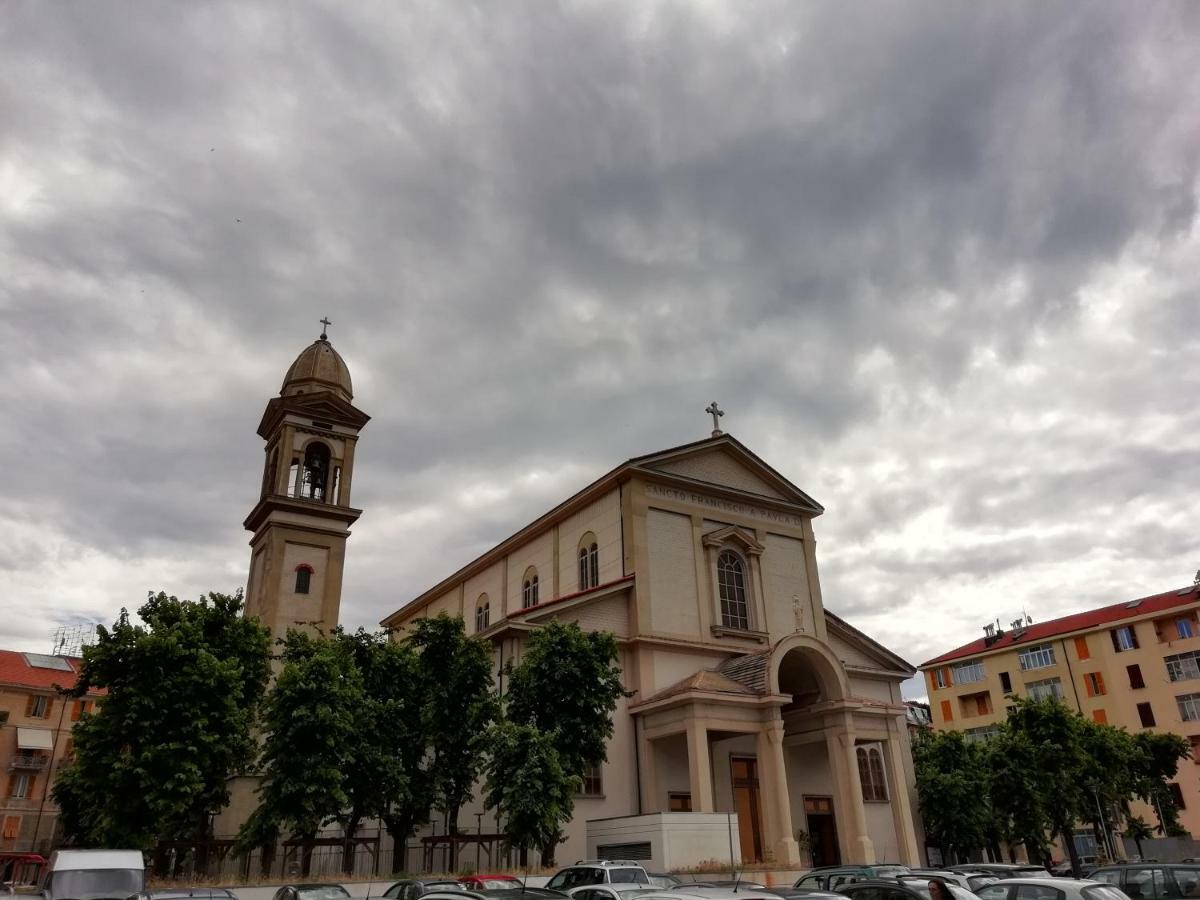 Appartamento Indipendente A Due Passi Dal Centro Savona Buitenkant foto